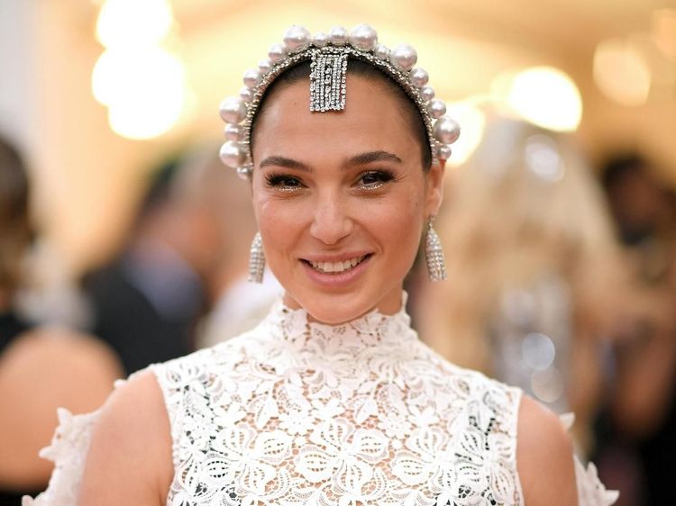 Saat Wonder Woman Menjadi Bidadari di Met Gala 2019