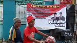 Spanduk Klaim Kemenangan Prabowo-Sandi Muncul di Bintara Jaya Bekasi