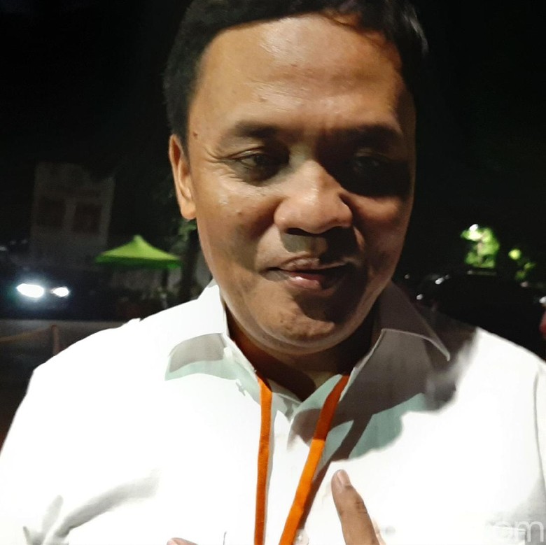 Habiburokhman Akan Bersaksi di Sidang Perdata Mulan Jameela Cs Habiburokhman Akan Bersaksi di Sidang Perdata Mulan Jameela Cs
