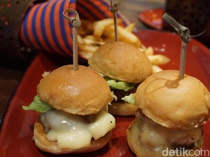 Berbuka Puasa Sambil Melepas Stres di Le Burger Alila SCBD