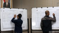 Proses penghitungan dilakukan selama tiga hari yakni pada 5-7 Mei.