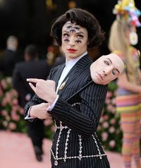 Daftar Selebriti Berbusana Terbaik di MET Gala 2019, Siapa Favoritmu?
