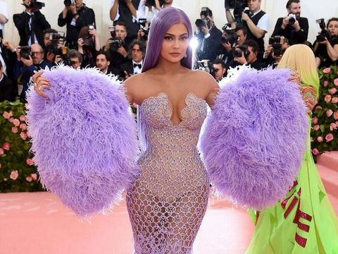 Kylie Jenner Sewa Kapal Yacht Rp 3,5 Triliun untuk Pesta Ulang Tahun 