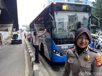 Polres Metro Jakarta Barat buka puasa bersama kaum pra-sejahtera 