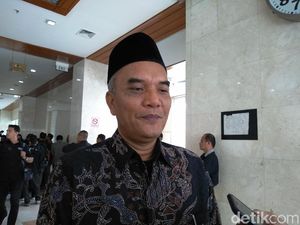 Komisi VIII Akan Cecar Menag di Rapat soal Isu Cadar yang Sengaja Digaungkan