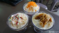 Salah satu yang legendaris di Jakarta, Es Teler Sumatera Aho punya menu es campur favorit banyak orang. Es campurnya punya isian beragam dan disiram dengan gula merah cair yang nikmat. Harga seporsi es campur komplet di sini mulai dari Rp 31 ribu. Foto : detikcom