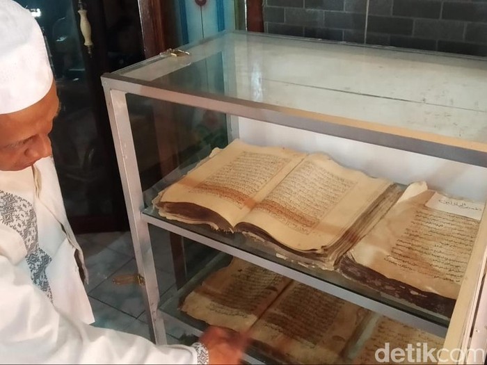 Kitab Tasawuf Koleksi Pesantren di Mojokerto Berumur 400 Tahun
