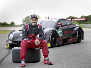 Andrea Dovizioso Banting Setir Jadi Pebalap Mobil