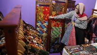 Adapun para peserta UMKM dari binaan sejumlah perusahaan-perusahaan BUMN, seperti bank-bank, Angkasa Pura, dan berasal dari usaha anggota Dharma Wanita Kementerian Keuangan. Dhawa Fest ini pun mendapat dukungan dari program CSR BUMN.