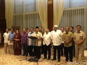 Bachtiar Nasir Tersangka, Prabowo Imbau Pendukung Tetap Tenang