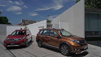 New Honda BR-V sendiri didukung mesin 1.5L i-VTEC, menghasilkan tenaga maksimal 120 PS pada 6.600 rpm, serta torsi maksimal 145 Nm.