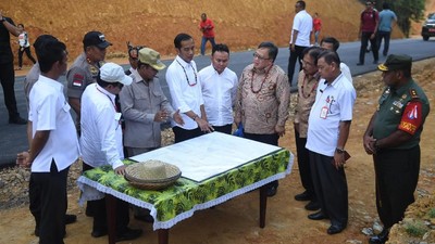 Momen Jokowi Tinjau Calon Ibu Kota Baru Indonesia