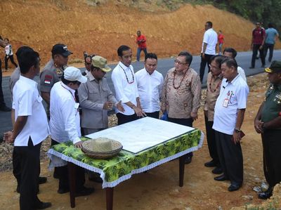 Momen Jokowi Tinjau Calon Ibu Kota Baru Indonesia