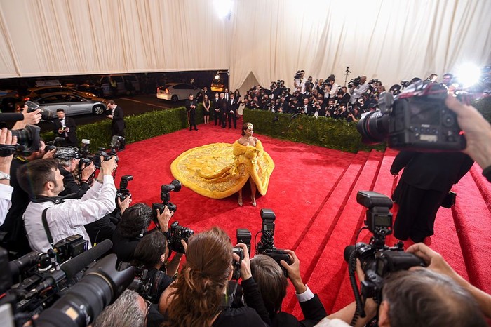 Rihanna di MET Gala 2015 (Andrew H. Walker/Getty Images for Variety) Rihanna di MET Gala 2015 (Andrew H. Walker/Getty Images for Variety)