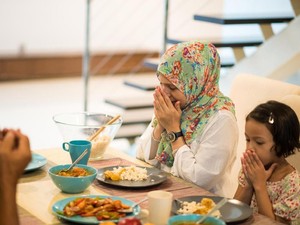 Bacaan Niat Puasa Ramadhan untuk Sehari dan Sebulan Penuh, Yuk Dicatat!
