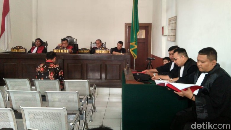 Kasus Jual-Beli Jabatan, Bupati Sunjaya Ungkap Rongrongan LSM-Pedemo Kasus Jual-Beli Jabatan, Bupati Sunjaya Ungkap Rongrongan LSM-Pedemo