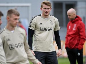 Ibunda De Ligt: Barcelona Klub yang Bagus