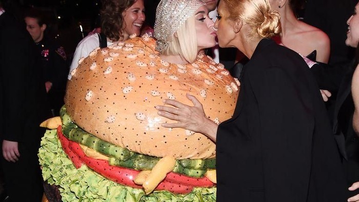 katy perry burger