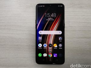 Realme 3 Pro, Ponsel Flagshipnya Anak Muda