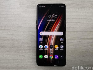 Realme Disebut Mau Rilis Ponsel Flagship Lagi Tahun Ini