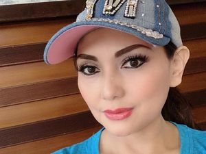 Pulang ke Jakarta Setelah Kecelakaan, Nia Daniaty Check Up di RS