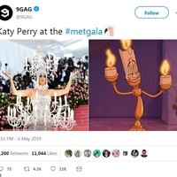 Gaya Katy Perry yang mirip Lumiere di film Beauty and the Beast. Foto: Twitter