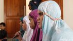 Semangat Santri Disabilitas Netra Hafalkan Alquran di Cimahi