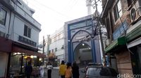 Tampak gerbang masjidnya (Afif Farhan/detikTravel)
