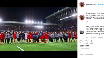 Joel Matip menulis “Berjalanlah, dengan harapan di hatimu dan kamu tidak akan pernah berjalan sendirian,”. Foto: Instagram