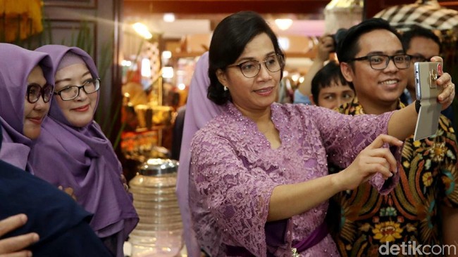 Sri Mulyani Curhat Disebut Ratu Pencetak Utang