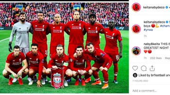 “Sungguh bangga dengan rekan-rekanku,” tulis Keita yang tidak bermain karena cedera. Foto: Instagram