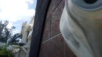 Masjid Kakbah atau Masjid Al Fatih Al Anshar ini diambil dari nama cucu pendiri Masjid Kakbah yakni Mustamin Anshor. Masjid ini dibangun pada 2015 lalu, saat Mustamin Anshor mendapat hidayah atau bisikan untuk mendirikan bangunan masjid sudut Kakbah di Makassar, saat menunaikan haji di tanah suci (Ibnu/detikcom)