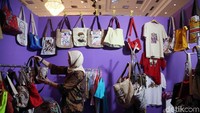 Tas-tas cantik ini ditawarkan dengan harga terjangkau.