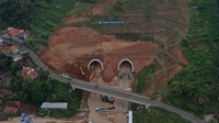 Terowongan Kembar Jalan Tol Cisumdawu di daerah Rancakalong hanya akan digunakan satu sisi dari arah Bandung ke Cirebon. Meskipun satu terowongan yang dipakai, arus mudik ke arah Cirebon bisa memiliki dua alternatif utamanya menuju ke Sumedang.