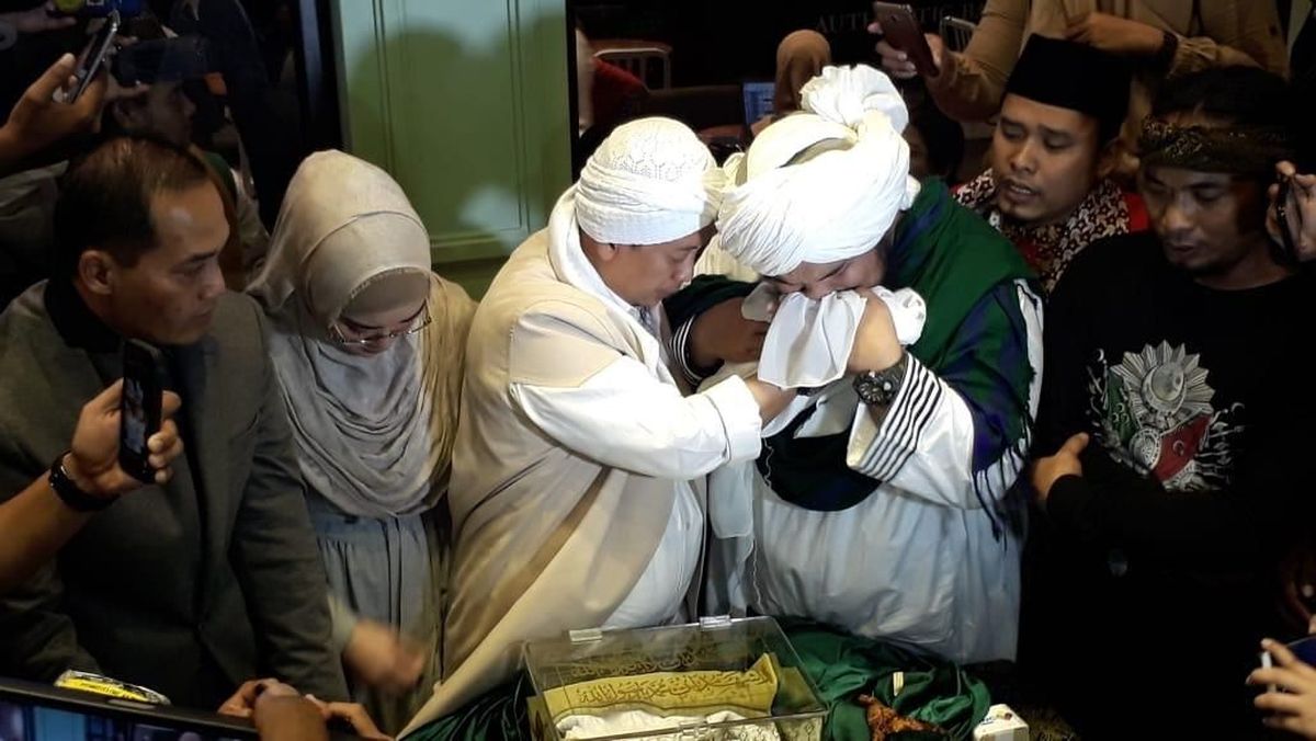 Wow Girls ni onlayn tomosha qiling (Anjelica) Porno lesbiyan talaba va oqituvchi