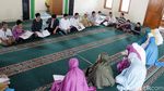 Semangat Santri Disabilitas Netra Hafalkan Alquran di Cimahi