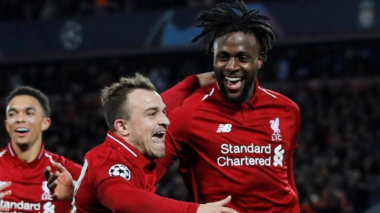 Divock Origi merayakan gol keempat dengan Xherdan Shaqiri dan Trent Alexander-Arnold Foto: Reuters/Phil Noble Divock Origi merayakan gol keempat dengan Xherdan Shaqiri dan Trent Alexander-Arnold Foto: Reuters/Phil Noble