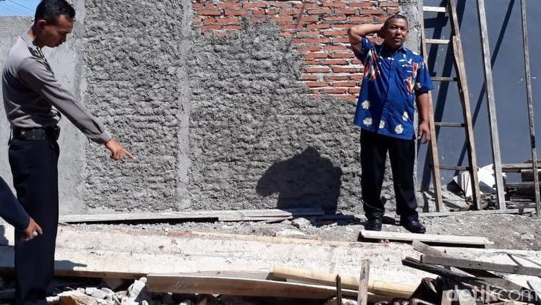 Warga Wonogiri Tewas Tersengat Listrik Warga Wonogiri Tewas Tersengat Listrik