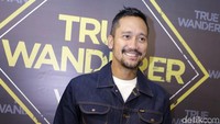 Tora Sudiro juga awet muda meski usianya genap setengah abad. Foto: Palevi S/detikFoto