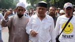 Penampakan Kivlan Zen dan Massa Pita Kuning Saat Bergerak ke Bawaslu