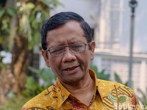 Di Depan Perwira TNI-Polri, Mahfud: RI Bisa Bubar Kalau Hukum Tak Ditegakkan