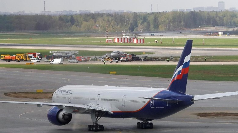 Usai Insiden Aeroflot Terbakar, 4 Penerbangan Sukhoi Superjet Dibatalkan Usai Insiden Aeroflot Terbakar, 4 Penerbangan Sukhoi Superjet Dibatalkan