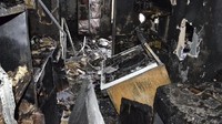 Sekitar 100 petugas pemadam kebakaran dikerahkan ke lokasi. Setidaknya dibutuhkan waktu sekitar 1 jam untuk memadamkan kobaran api. Foto: New York City Fire Department via Twitter