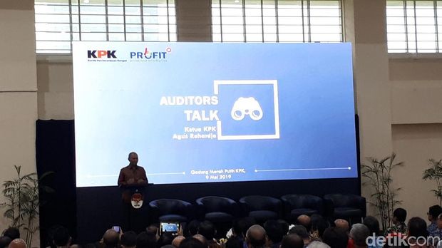 Ketua KPK Agus Rahardjo dalam seminar terkait BUMN, Kamis (9/5/2019)