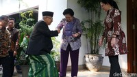 Maruf tiba di kediaman Megawati sekitar pukul 15.14 WIB. 