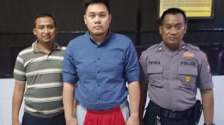 Pilot Lion Air Penampar Karyawan Hotel Akhirnya Ditahan Pilot Lion Air Penampar Karyawan Hotel Akhirnya Ditahan