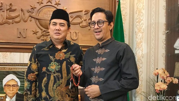 Senyum Andre Taulany Usai Diistirahatkan dari TV dan Diserang Jihan Fahira