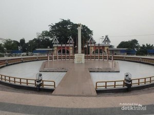 Mengenal Tugu Soekarno yang Didatangi Jokowi di Palangkaraya
