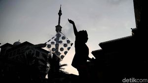 Keceriaan Anak-anak Bermain di JIC Meski Tengah Puasa