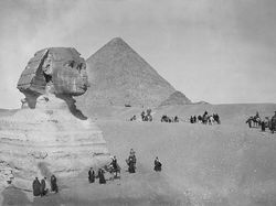 Kemegahan Piramida dan Misteri yang Melingkupinya